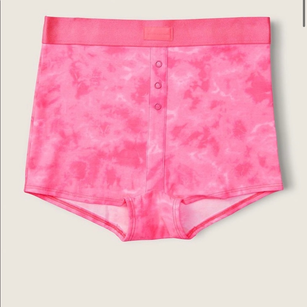 NIB VS PINK BOXERS